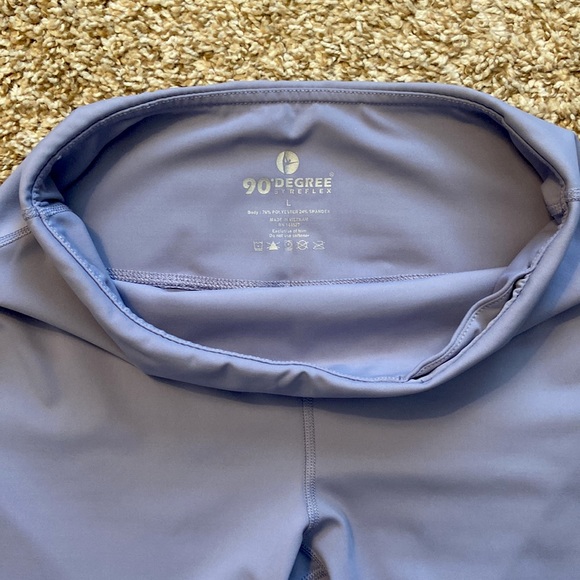 Women’s Spandex Leggings by 90 Degree - Picture 2 of 3